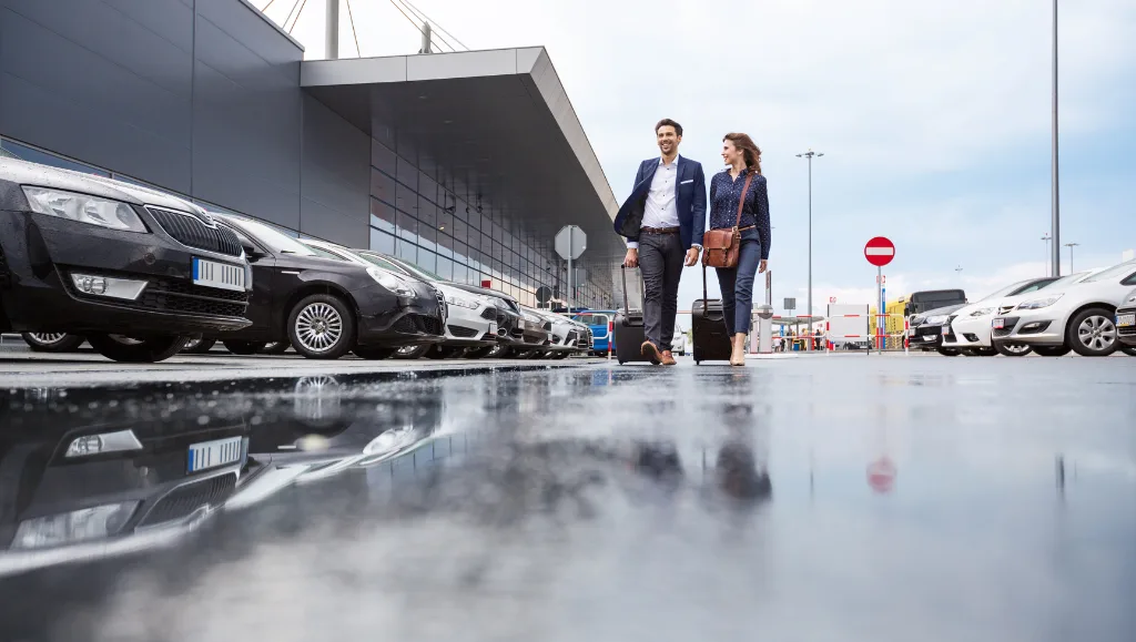 MCI Economy Parking vs Long-Term Parking: Which One Should You Choose?
